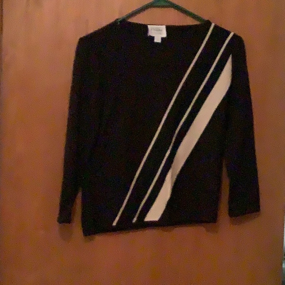 Beautiful Gianfranco Ferre Studio sweater
